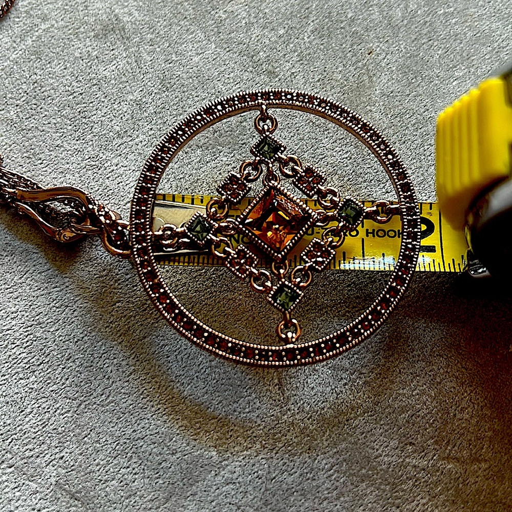 NWOTAuthentic Givenchy Necklace.Adjustable short/longRose color/Rhinestone Amber - Picture 10 of 10